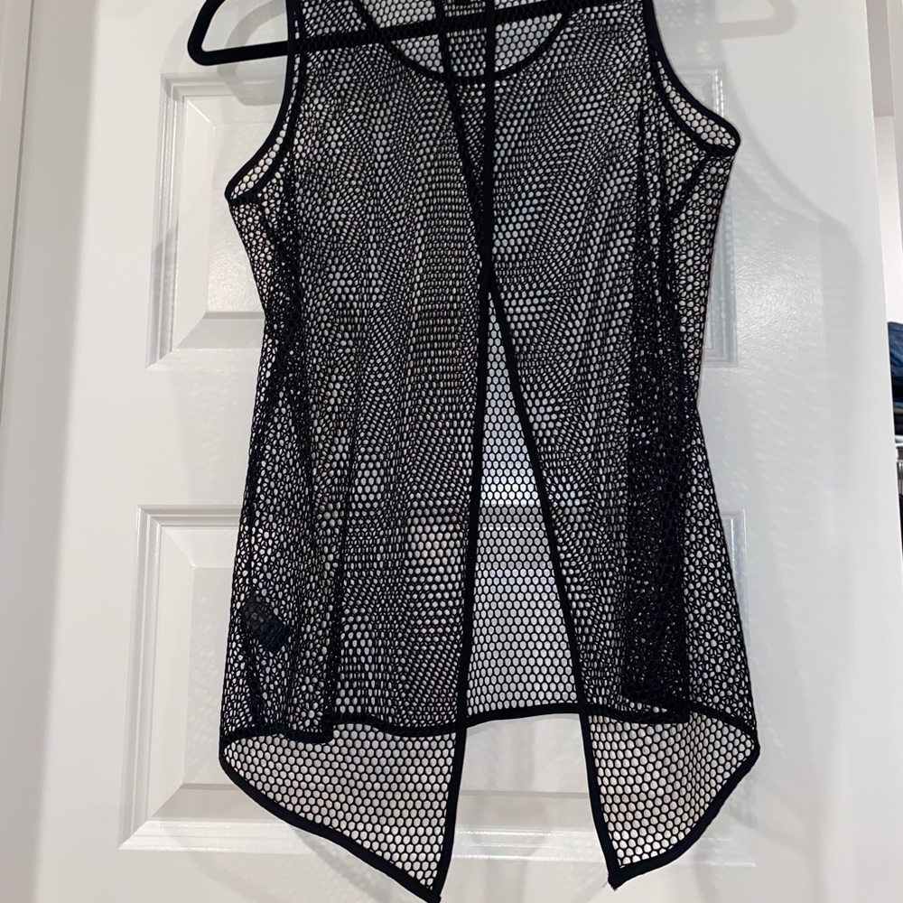 Express Split Back Tank - Picture 2 of 3